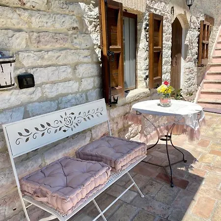 Il Poggetto Serra SantʼAbbondio