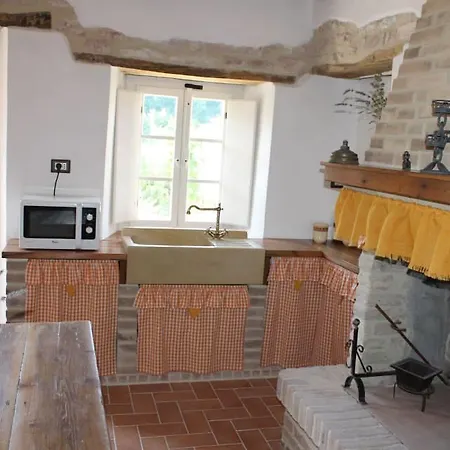 Il Poggetto Casa di campagna Serra SantʼAbbondio